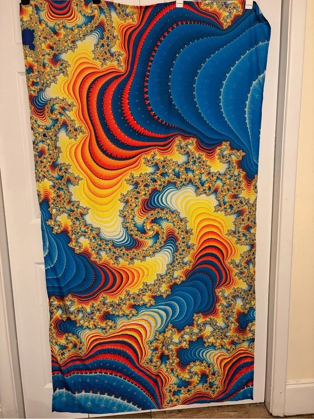 Psychedelic Blacklight Reactive Fractal Wall Tapestry 40x72 UV Glow Decor
